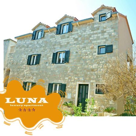 Apartment Luna Postira Εξωτερικό φωτογραφία