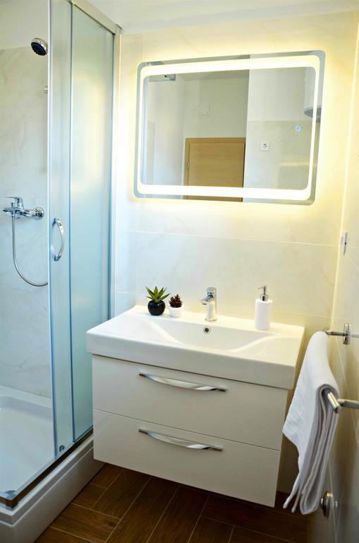 Apartment Luna Postira Εξωτερικό φωτογραφία
